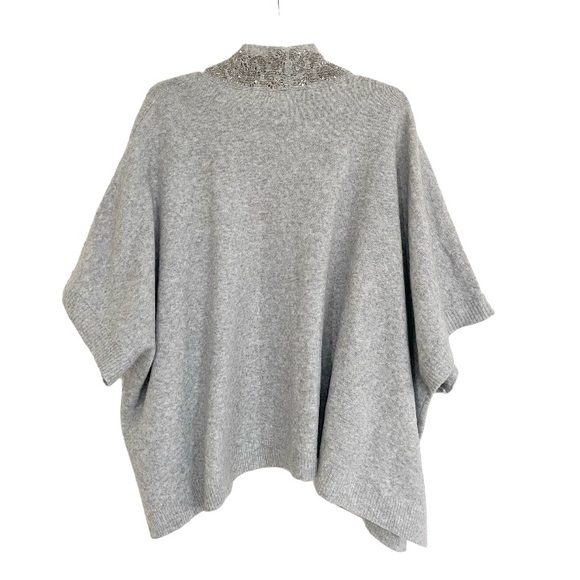 Chico’s Embellished Placket Sweater Ruana in Grey Size L/XL - Picture 3 of 10